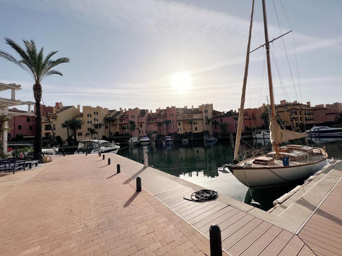Sotogrande Alboaire- Waterfront Luxury 4 Bedroom Apt In The Marina Of Sotogrande Exterior foto